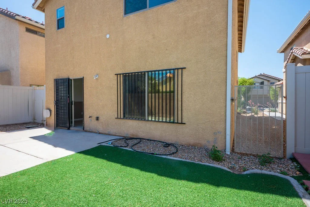6476 Ness Gardens, Las Vegas, NV 89122