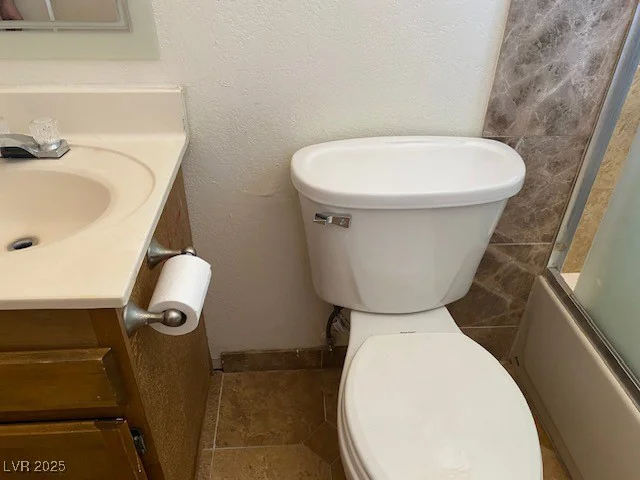 7732 Blackbird, Las Vegas, NV 89145