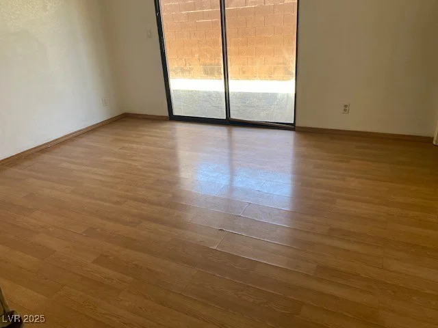 7732 Blackbird, Las Vegas, NV 89145