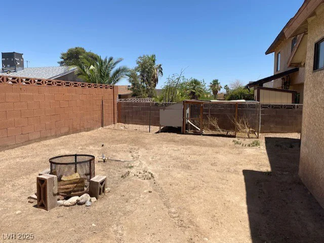 7732 Blackbird, Las Vegas, NV 89145