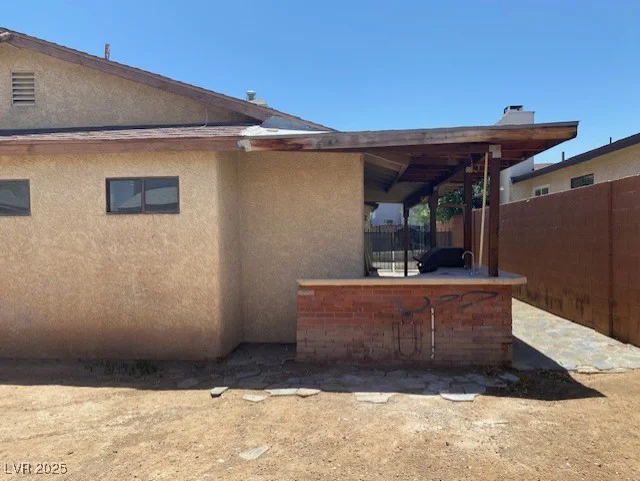 7732 Blackbird, Las Vegas, NV 89145