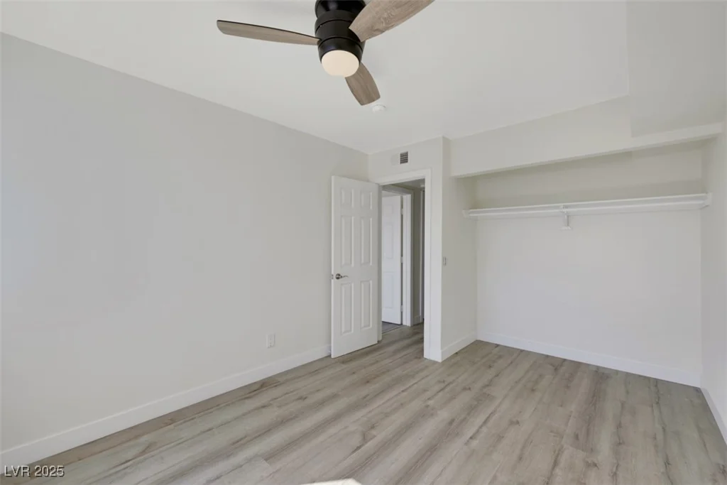 1405 Vegas Valley, Las Vegas, NV 89169