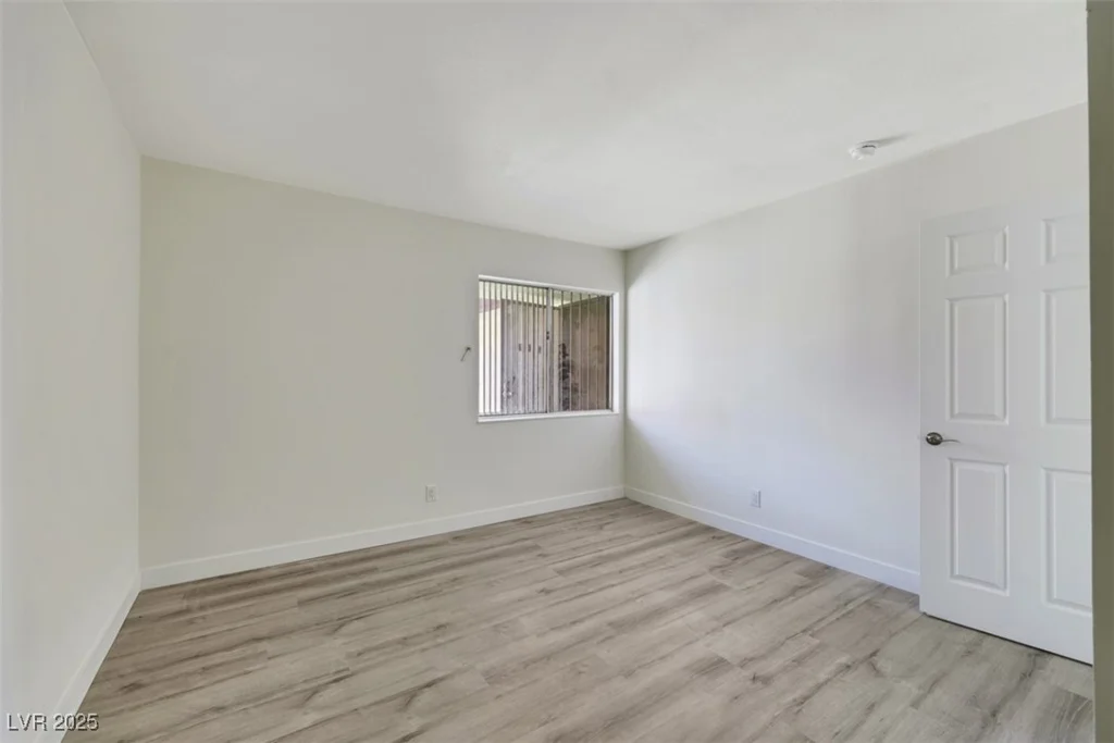 1405 Vegas Valley, Las Vegas, NV 89169
