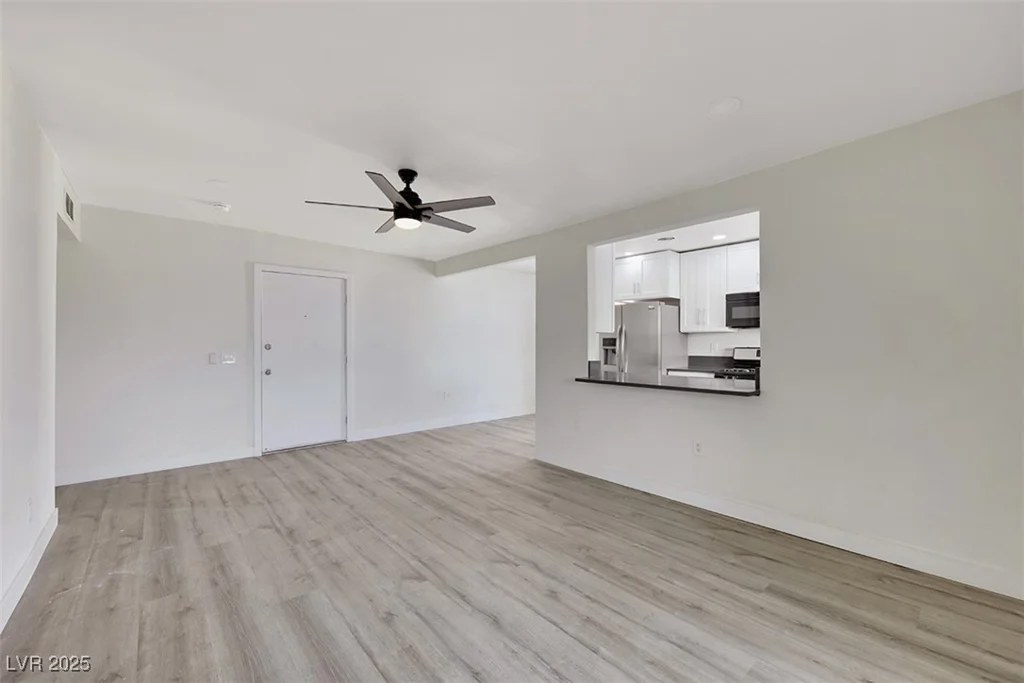 1405 Vegas Valley, Las Vegas, NV 89169