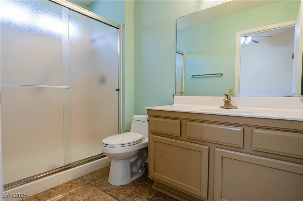 2456 Desert Sands, Las Vegas, NV 89134