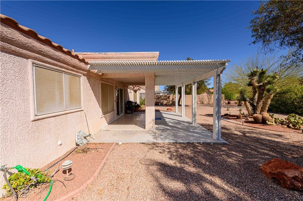 2456 Desert Sands, Las Vegas, NV 89134