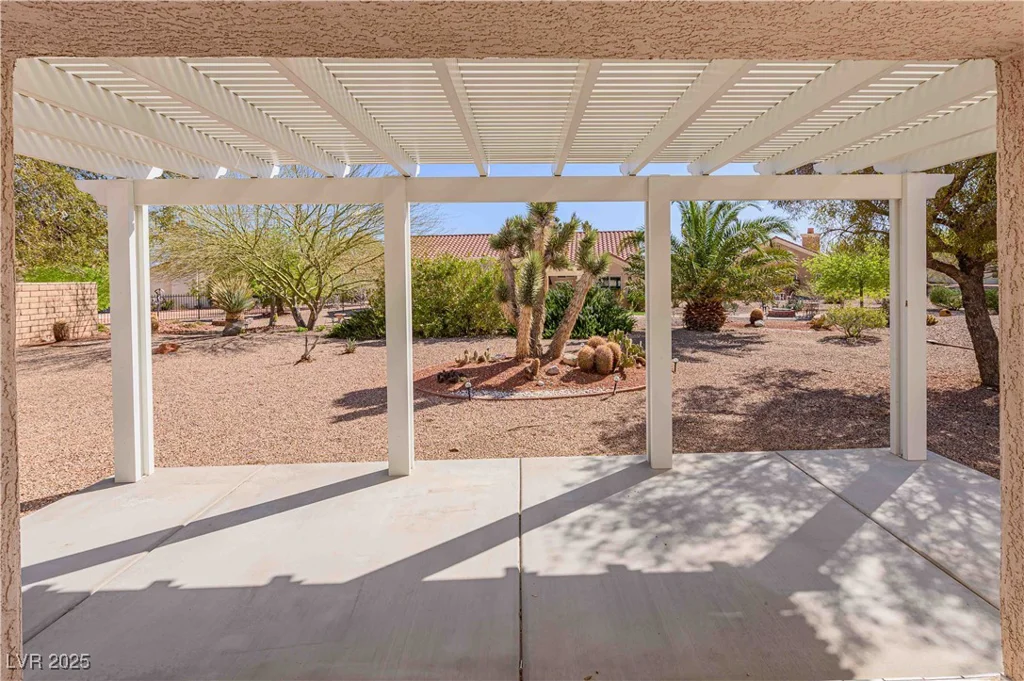 2456 Desert Sands, Las Vegas, NV 89134