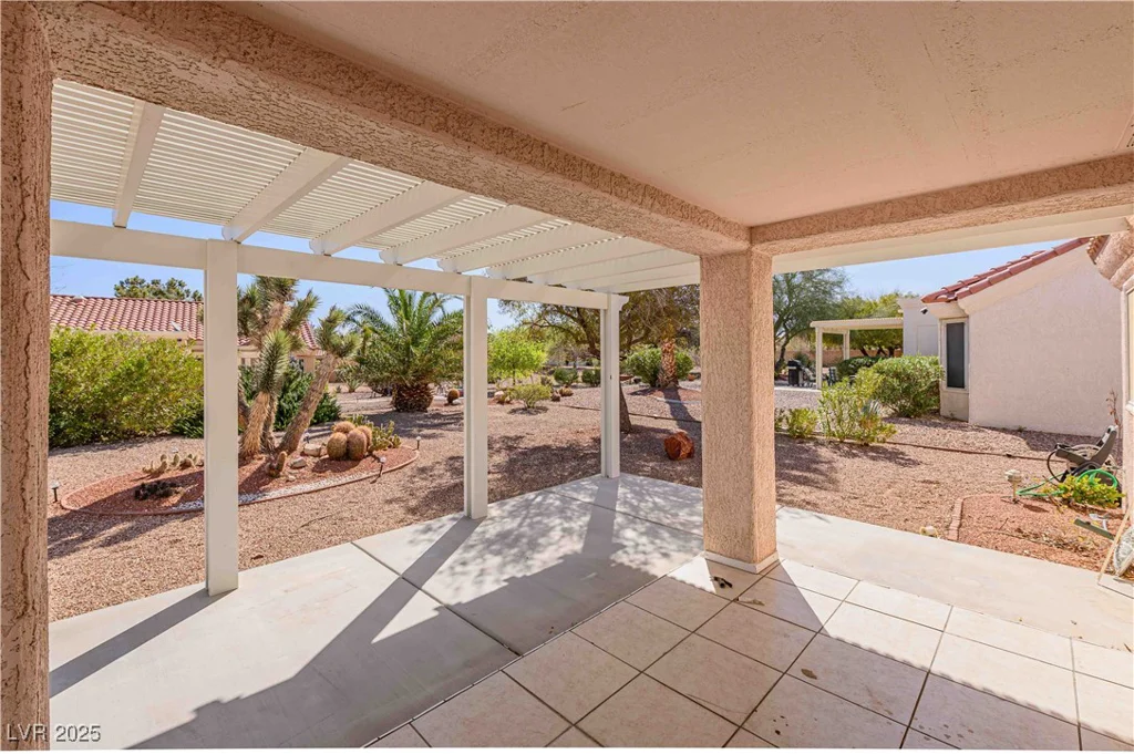 2456 Desert Sands, Las Vegas, NV 89134
