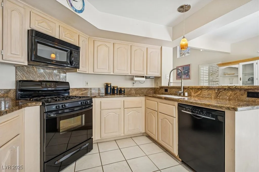 2632 Starfish, Las Vegas, NV 89128