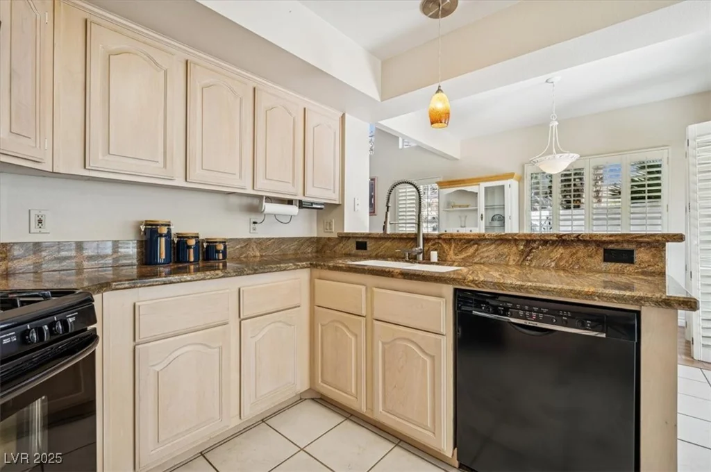 2632 Starfish, Las Vegas, NV 89128