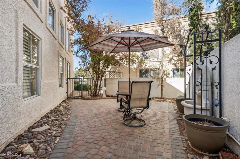 2632 Starfish, Las Vegas, NV 89128