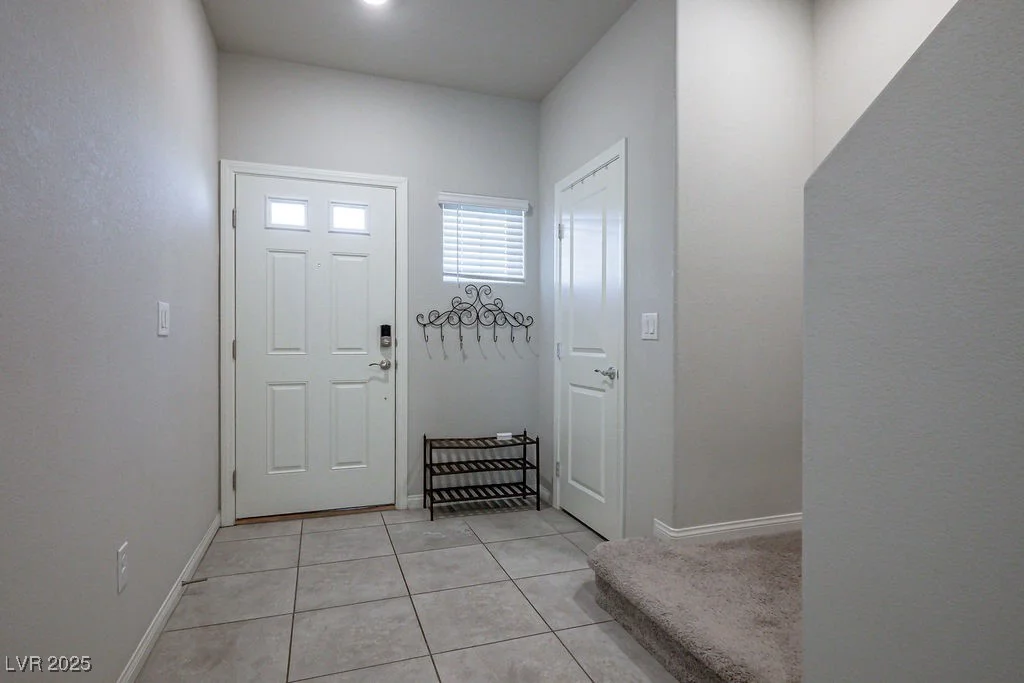 9871 Magnus, Las Vegas, NV 89178