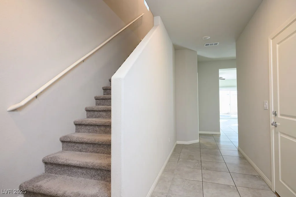 9871 Magnus, Las Vegas, NV 89178