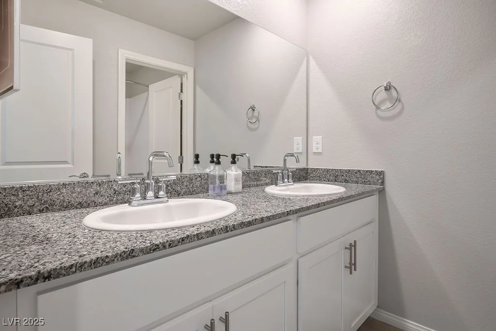 9871 Magnus, Las Vegas, NV 89178