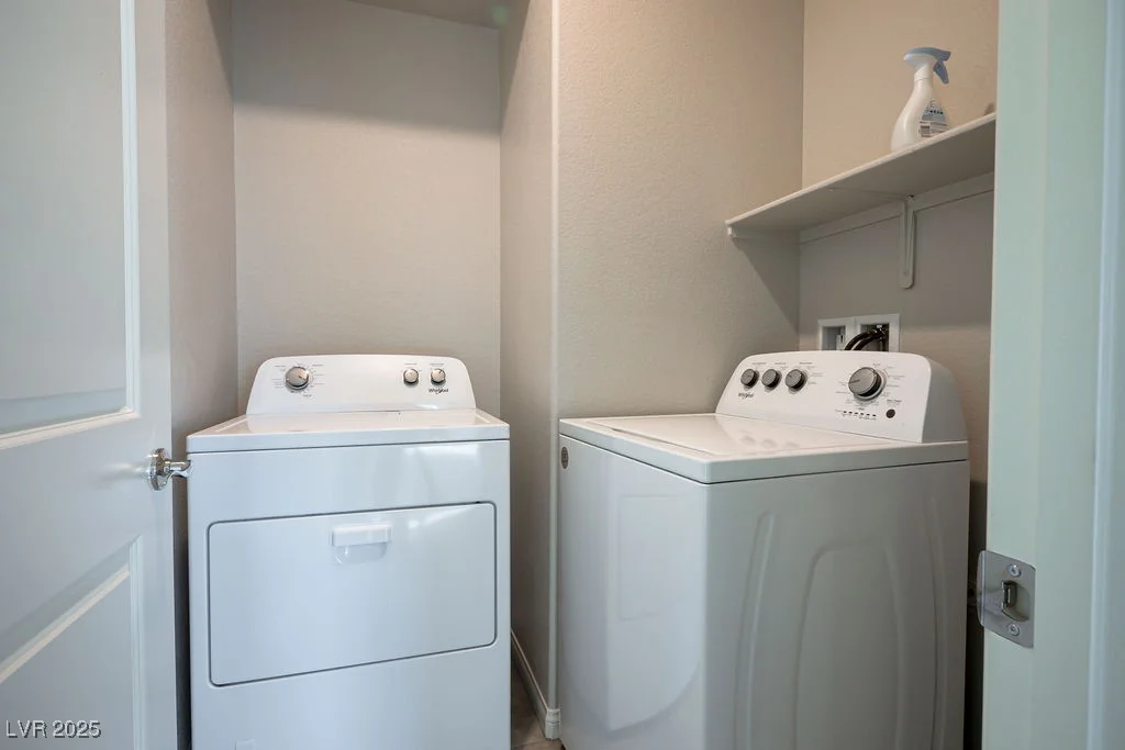 9871 Magnus, Las Vegas, NV 89178