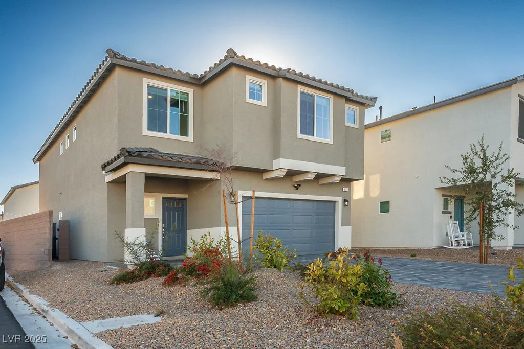 9871 Magnus, Las Vegas, NV 89178