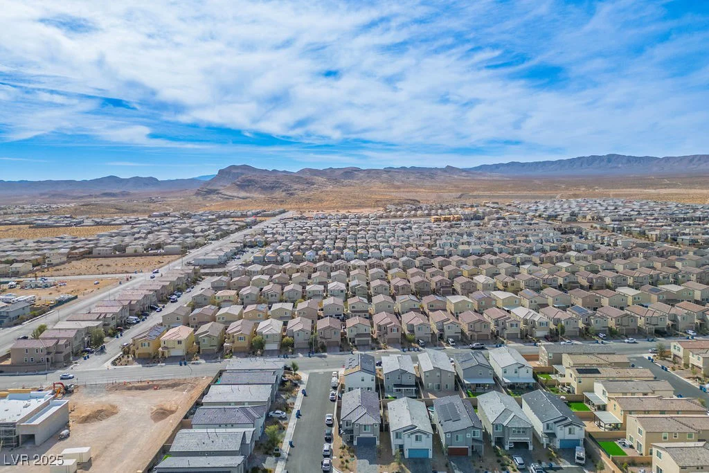 9871 Magnus, Las Vegas, NV 89178