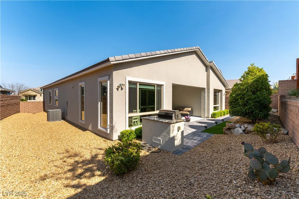 11161 Black Fire Opal, Las Vegas, NV 89138