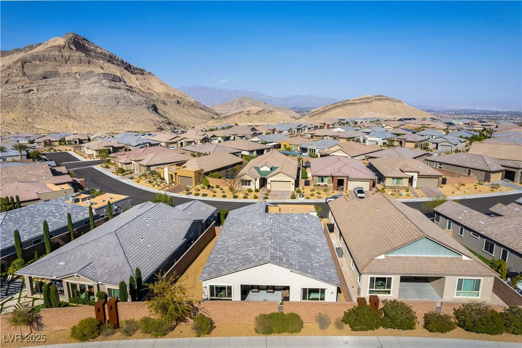 11161 Black Fire Opal, Las Vegas, NV 89138