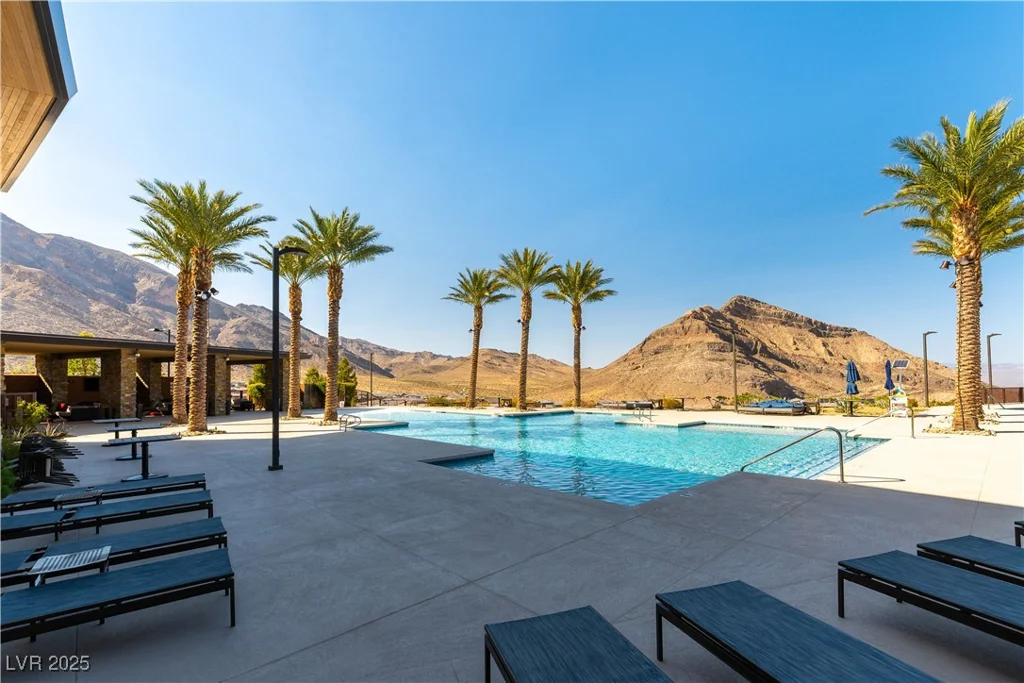 11161 Black Fire Opal, Las Vegas, NV 89138