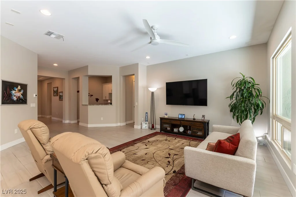11161 Black Fire Opal, Las Vegas, NV 89138