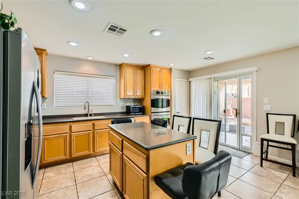 6655 Little Owl, North Las Vegas, NV 89084