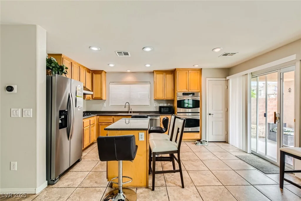 6655 Little Owl, North Las Vegas, NV 89084