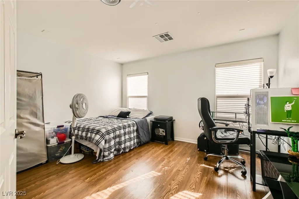 6655 Little Owl, North Las Vegas, NV 89084