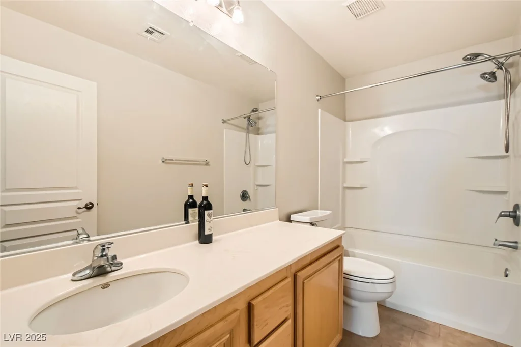 6655 Little Owl, North Las Vegas, NV 89084