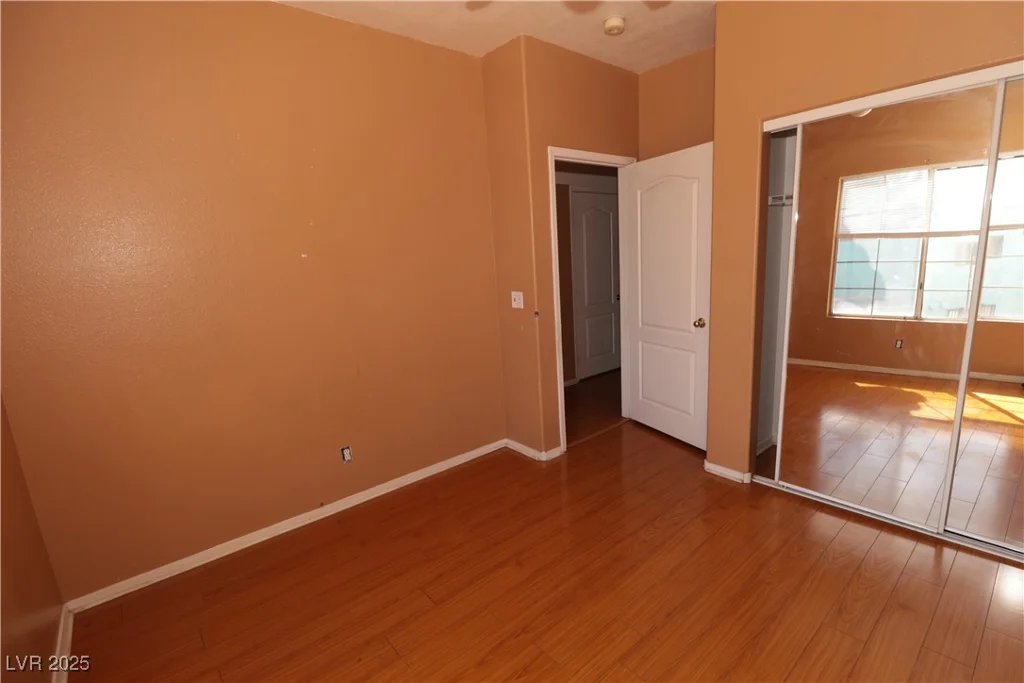 1900 Torrey Pines, Las Vegas, NV 89108