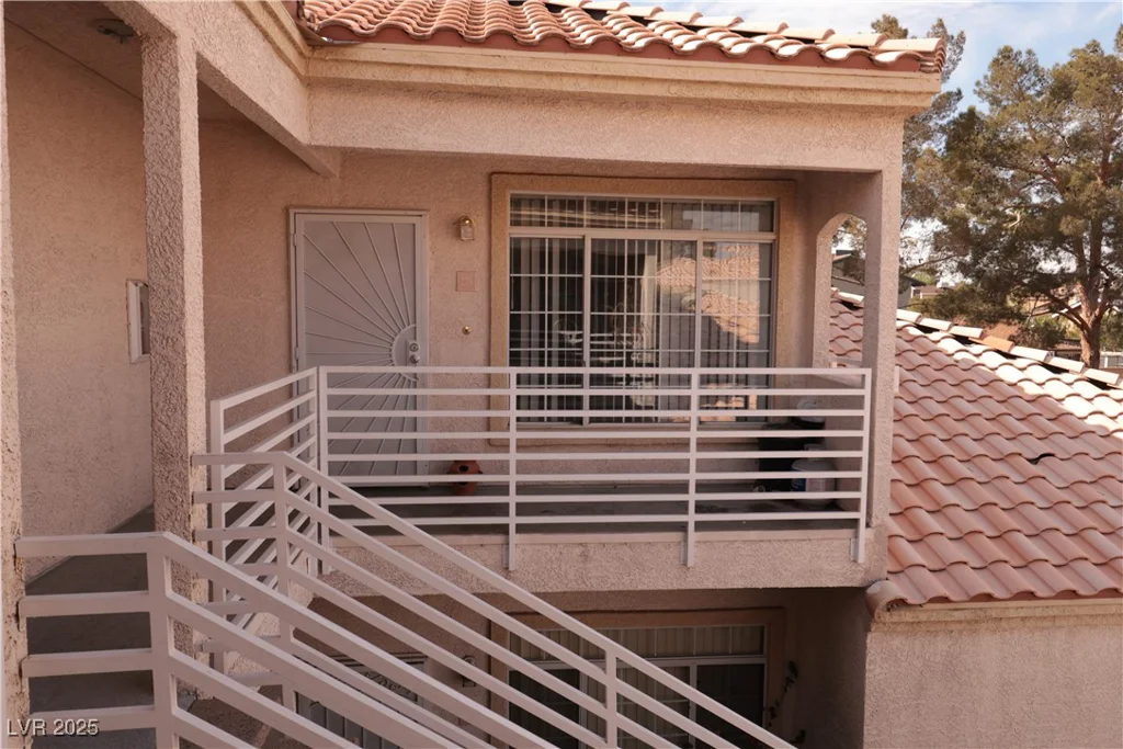 1900 Torrey Pines, Las Vegas, NV 89108