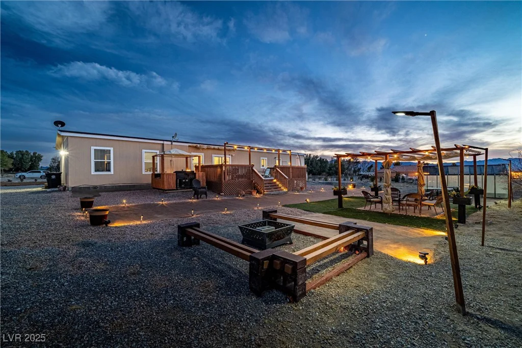 6220 H S, Pahrump, NV 89061