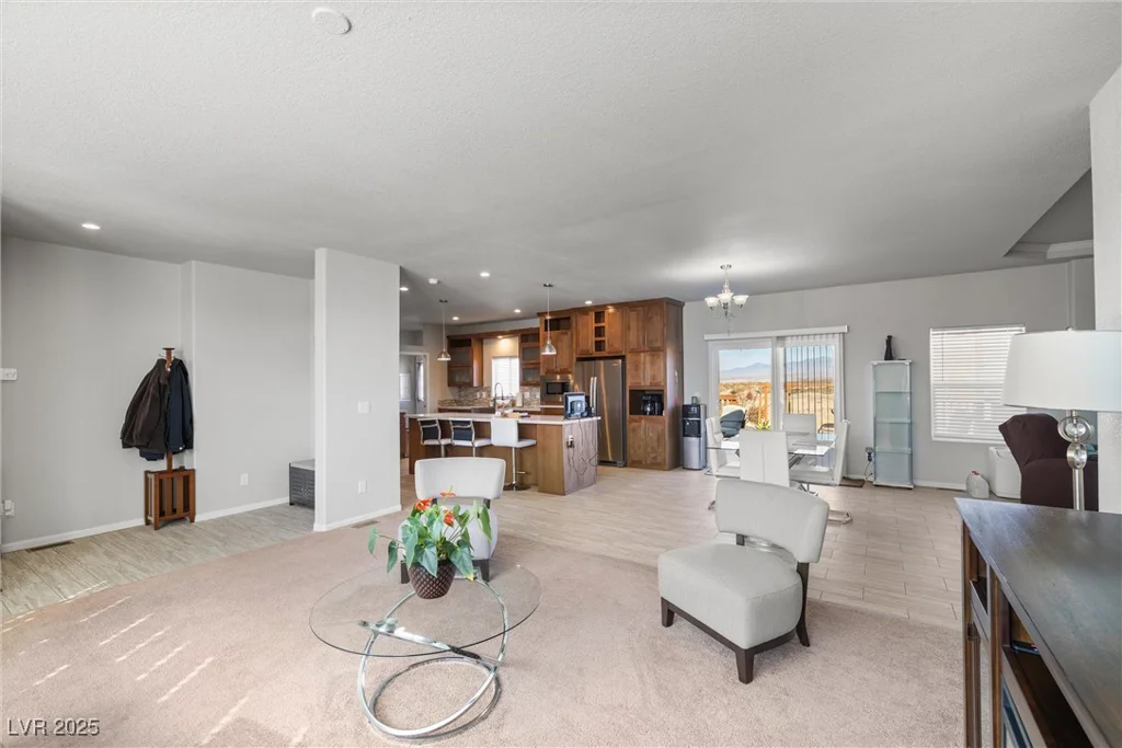 6220 H S, Pahrump, NV 89061