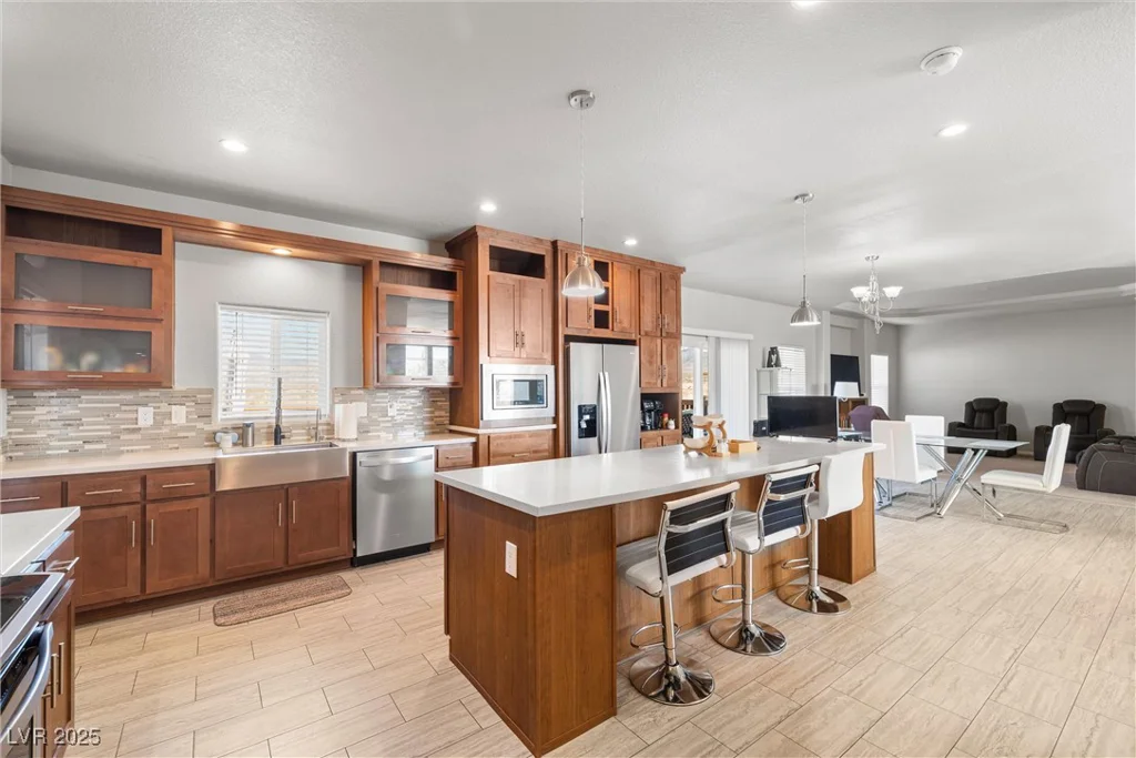 6220 H S, Pahrump, NV 89061