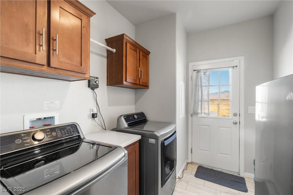 6220 H S, Pahrump, NV 89061