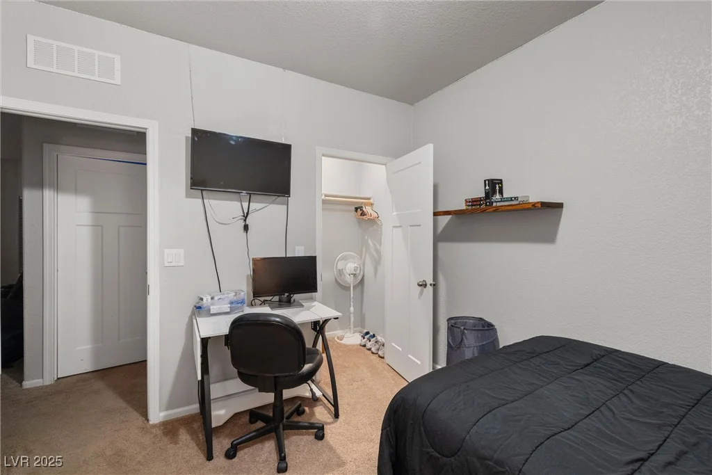 6220 H S, Pahrump, NV 89061
