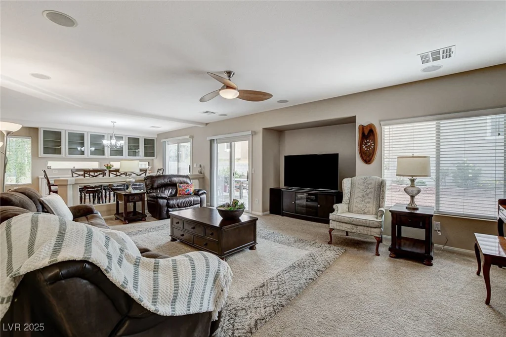 10657 Medicine Bow, Las Vegas, NV 89183