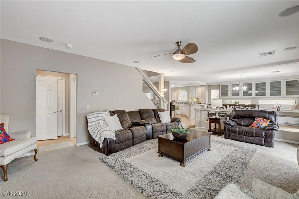 10657 Medicine Bow, Las Vegas, NV 89183