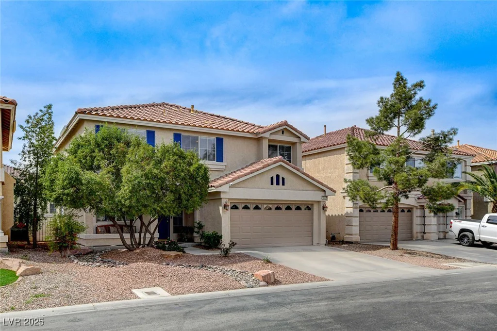 10657 Medicine Bow, Las Vegas, NV 89183