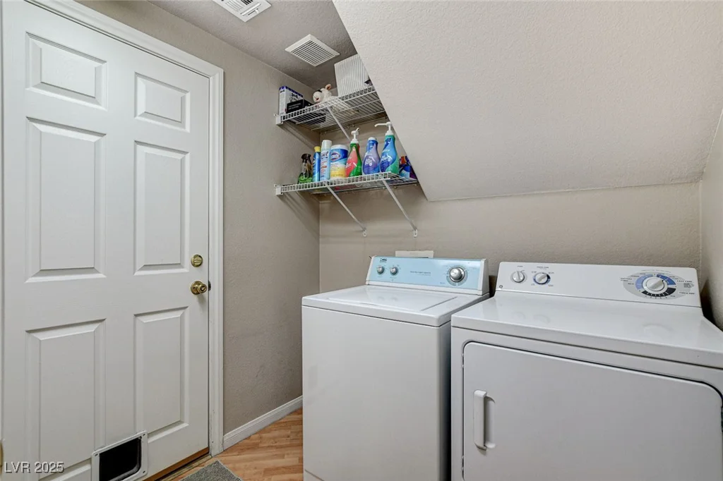 10657 Medicine Bow, Las Vegas, NV 89183