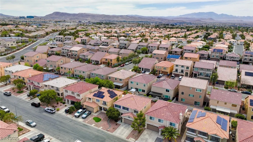 10657 Medicine Bow, Las Vegas, NV 89183