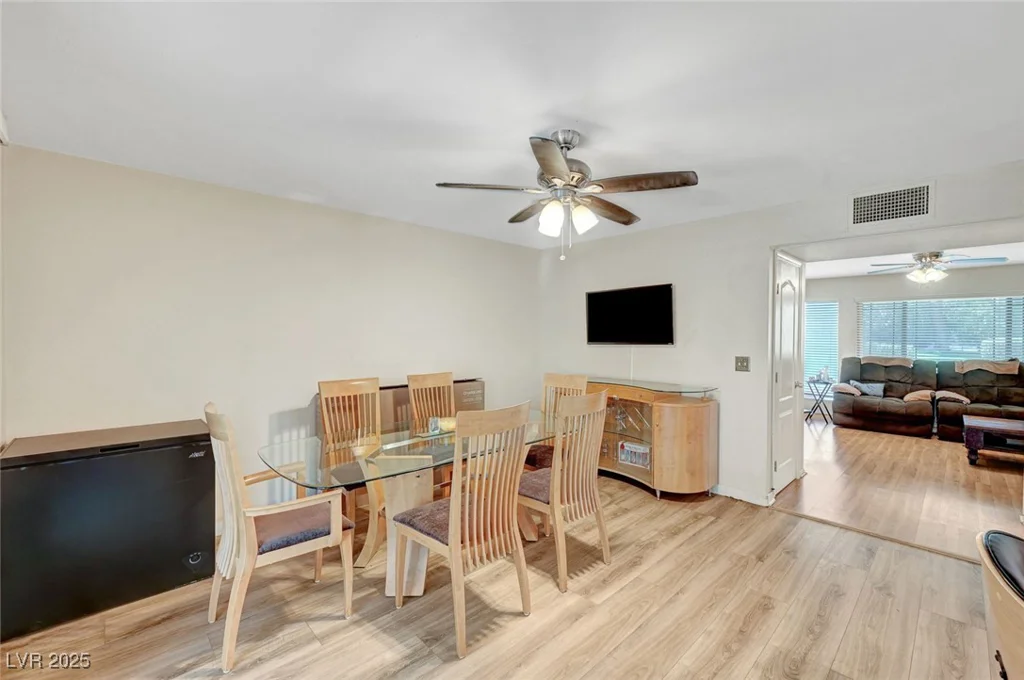 3261 Ennis, Las Vegas, NV 89121