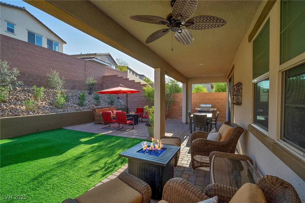 27 Parco Fiore, Henderson, NV 89011