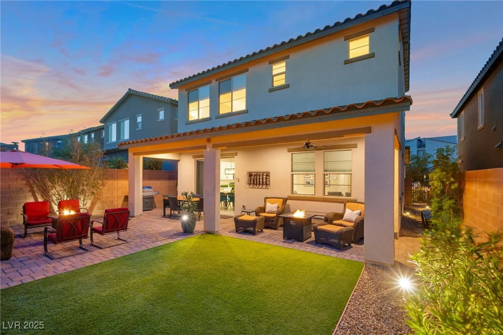 27 Parco Fiore, Henderson, NV 89011