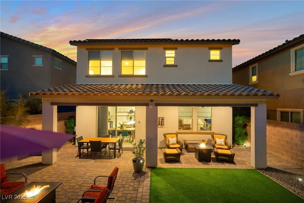 27 Parco Fiore, Henderson, NV 89011