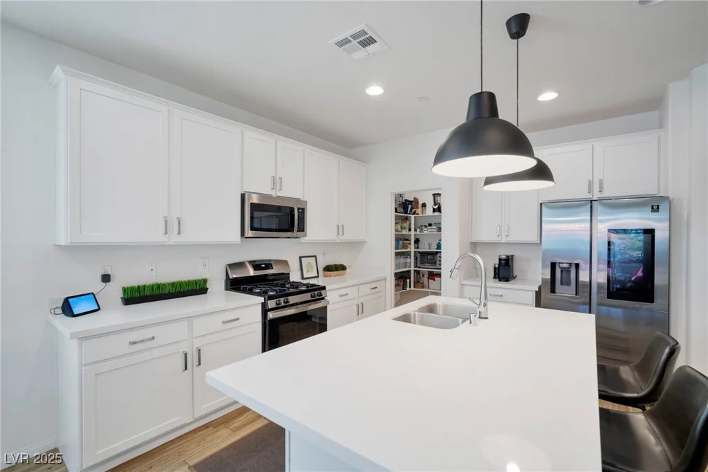 27 Parco Fiore, Henderson, NV 89011