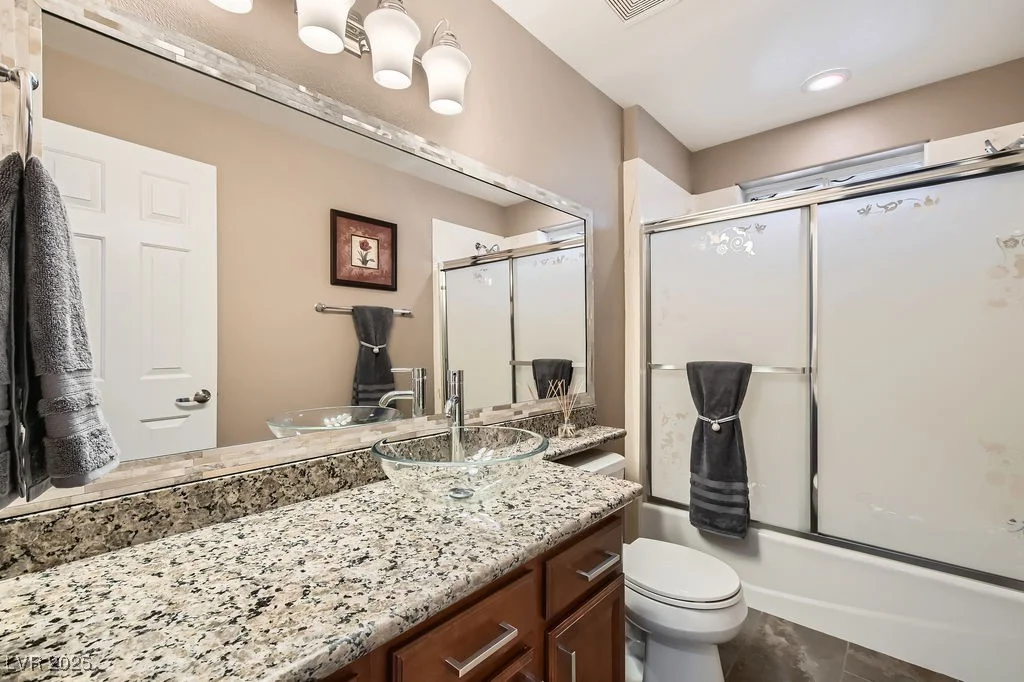 647 Foxhall Rd, Henderson, NV 89002