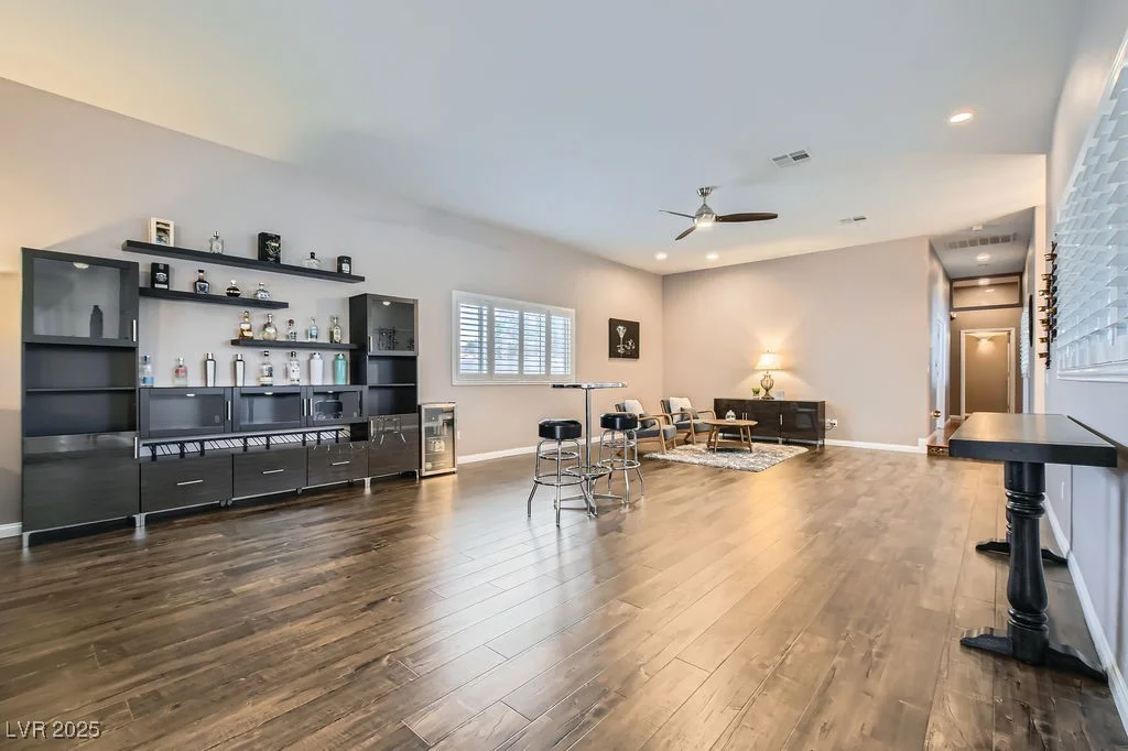 647 Foxhall Rd, Henderson, NV 89002