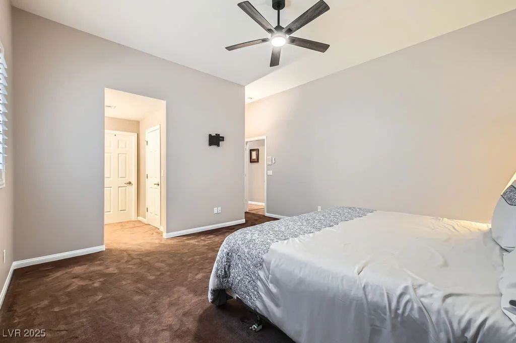 647 Foxhall Rd, Henderson, NV 89002