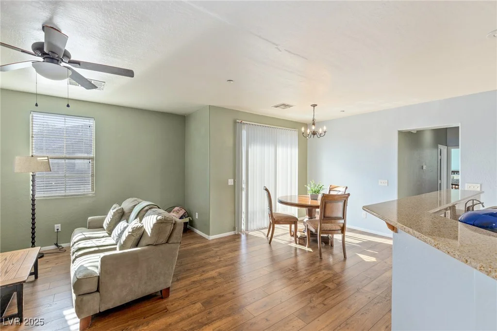 4350 Westbury Square, North Las Vegas, NV 89032